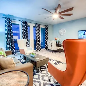  Holiday home Laketown Wharf 735 By Aneliya