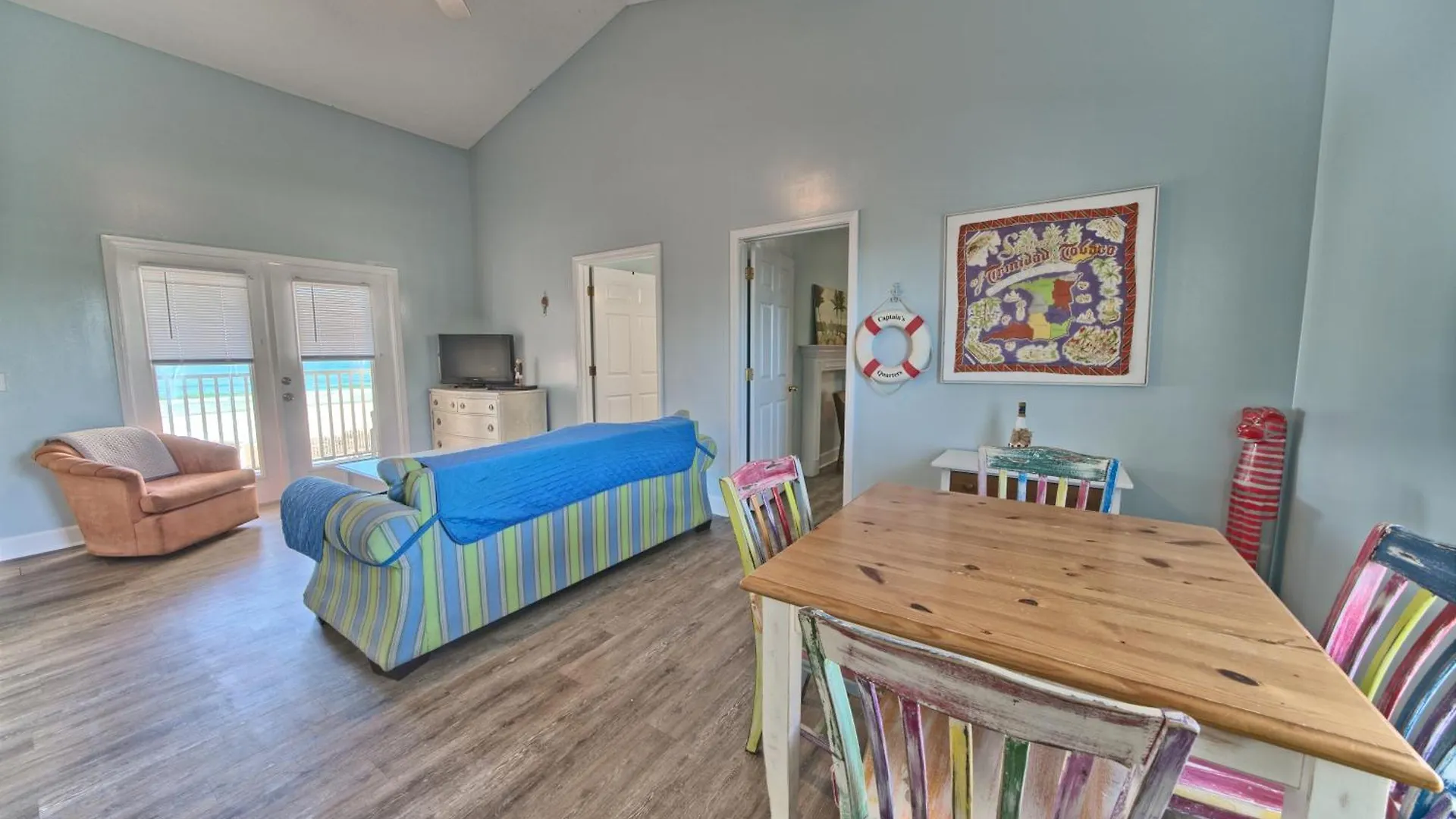 *** Lejlighedshotel Pineapple Villas Laguna Beach USA